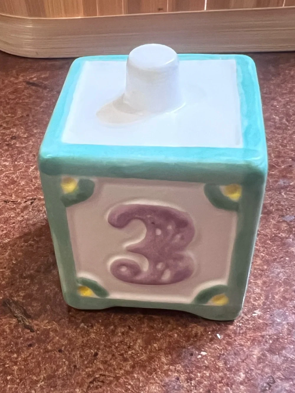 Avon Year-To-Year Birthday Candle Holder Years 1-4 Clown Ceramic 1983 VINTAGE